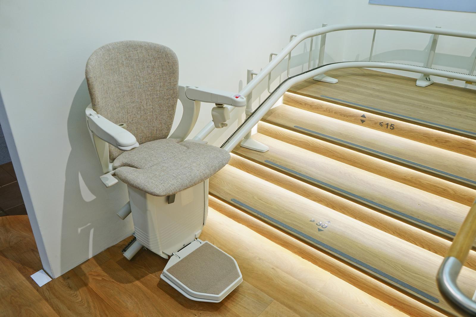 indoor automatic stair lift